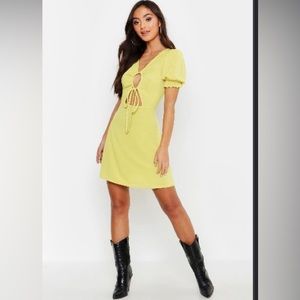 PETITE RIB RUCHED FRONT PUFF SLEEVE
SKATER DRESS